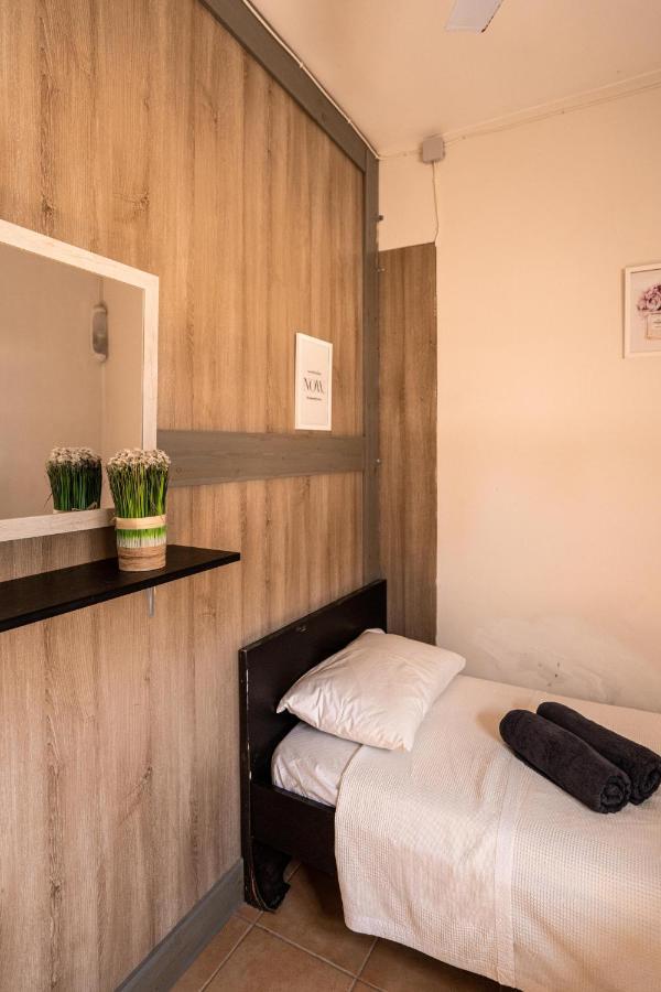 Tigaki Mall Hostel Ngoại thất bức ảnh